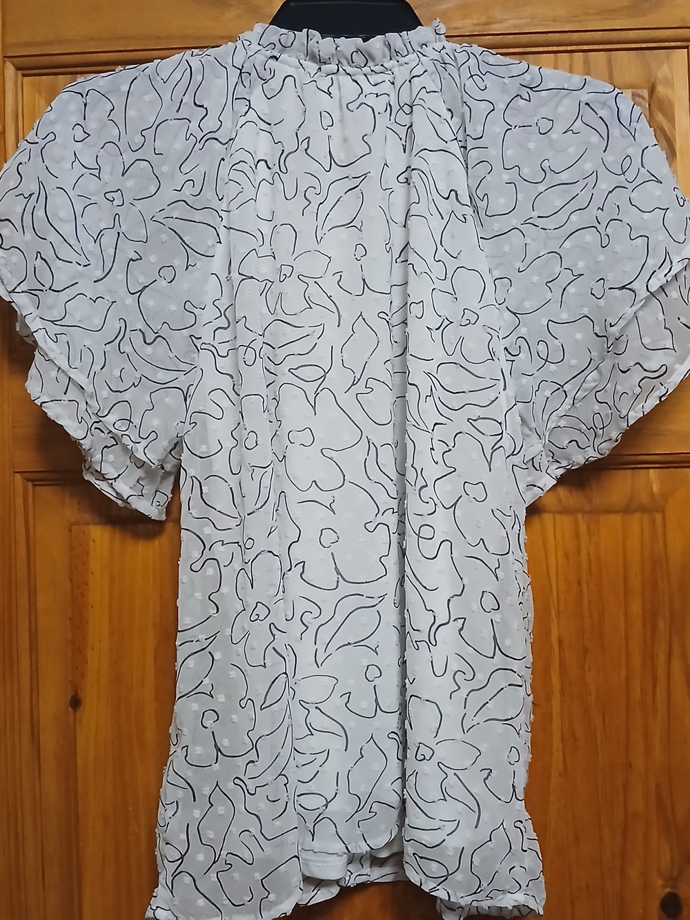 Studio B White Floral Print Ruffle Button-Front Blouse - Picture 2 of 6